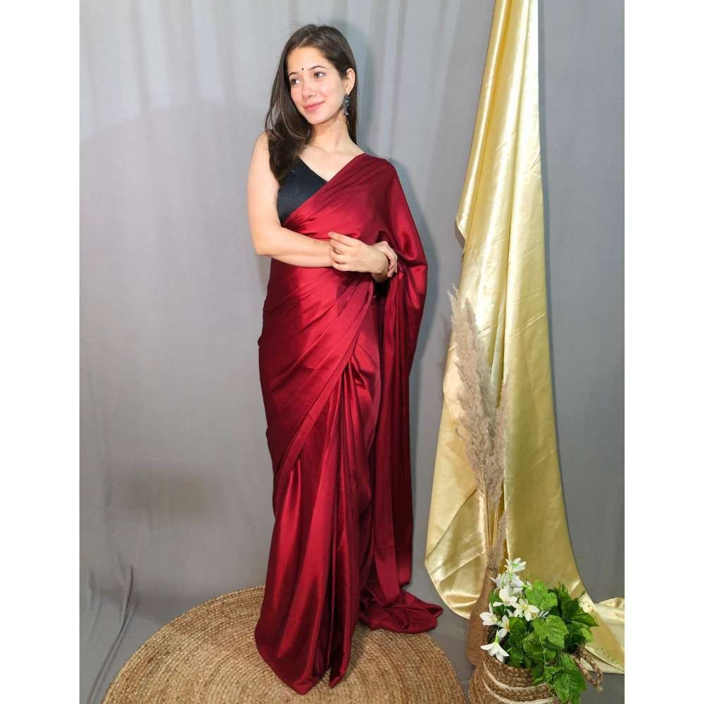 maroon saree