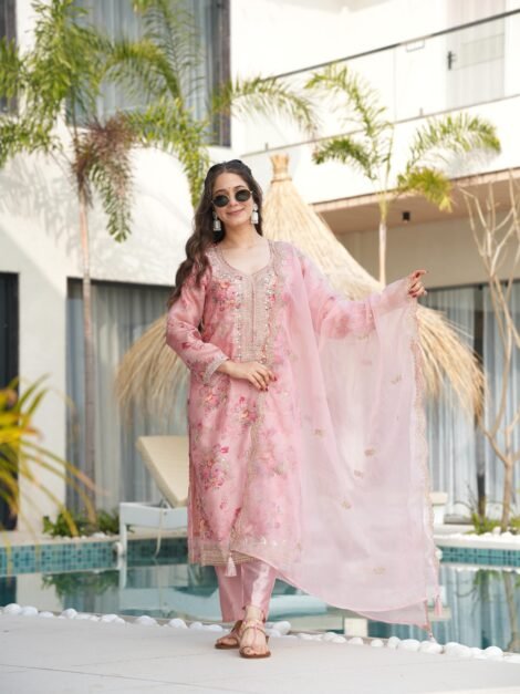 Kundan Organza Suit-Peach