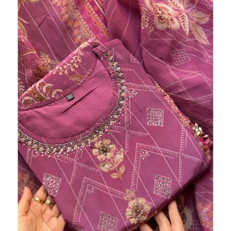 WhatsApp Image 2025-03-04 at 18.34.28 (3)