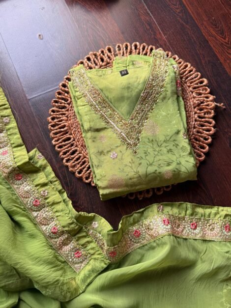 WhatsApp Image 2025-08-21 at 20.04.39 (2)