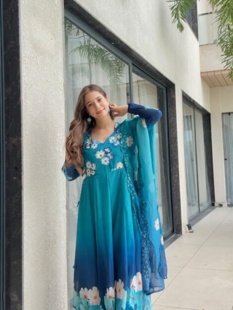 WhatsApp Image 2025-08-22 at 18.44.11 (2)