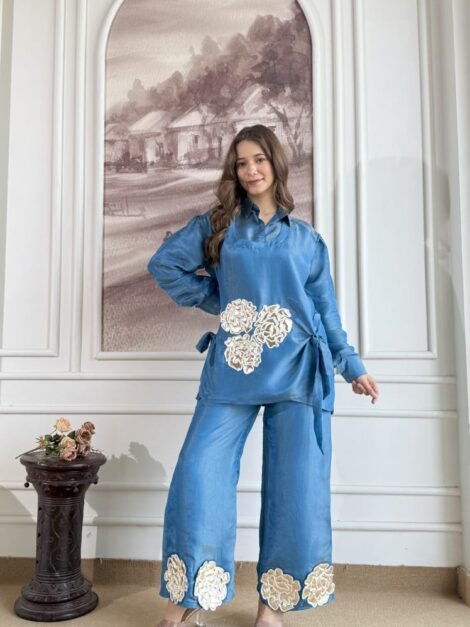 WhatsApp Image 2025-11-04 at 17.52.45