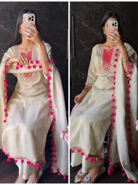 WhatsApp Image 2025-12-04 at 17.34.25