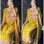 Premium Crepe Bandhej Fit