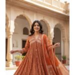 Cotton Aline Mirror V Neck - Rust Orange