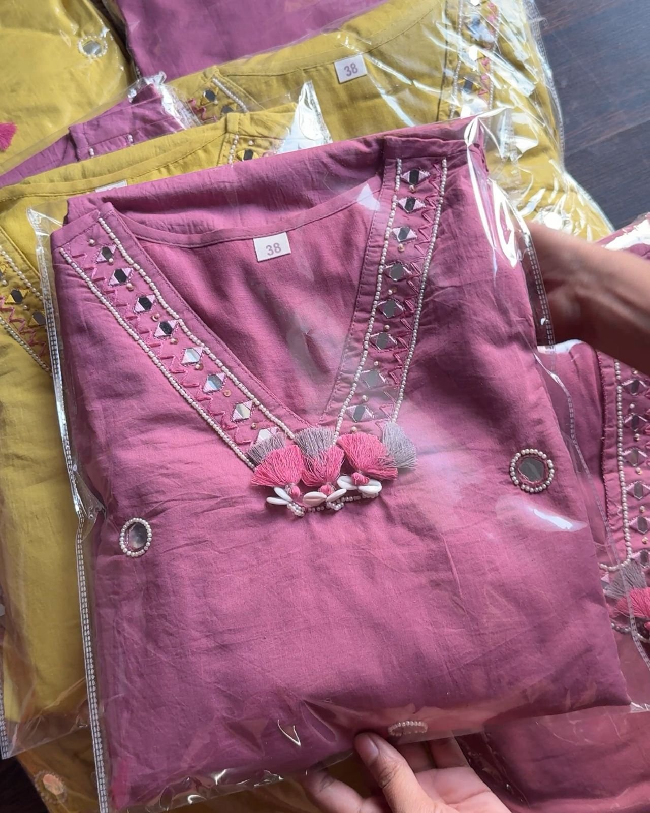 WhatsApp-Image-2026-05-18-at-7.14.01-PM.jpeg Pure Cotton Pocket Embroidered Fit - Mauve - Image 1