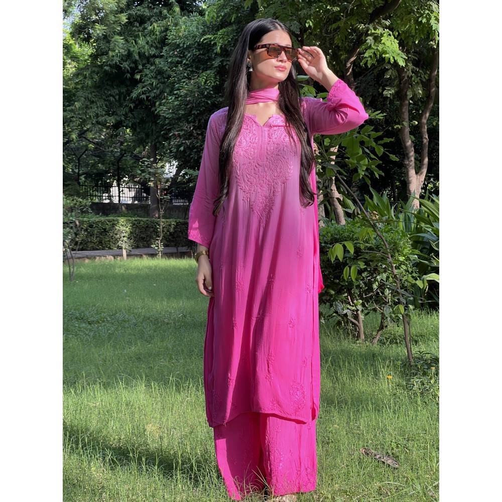ab-20.jpg Dual-toned ombre chikankari set - Hot Pink - Image 1