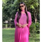 Dual-toned ombre chikankari set - Hot Pink - Image 4