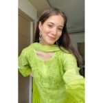Dual-toned ombre chikankari set - Neon Green - Image 3