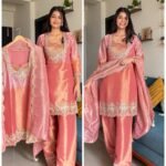 Gulabi Noor – Premium Dual-Tone Tissue Farshi Set