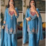 ZARIYA – DUAL-TONE METALLIC CRUSHED TISSUE 3-PIECE SET -POWDER BLUE